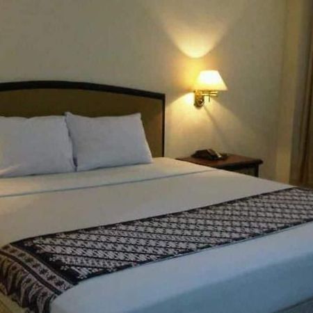 Hotel Ogh Doni Yogyakarta Bagian luar foto