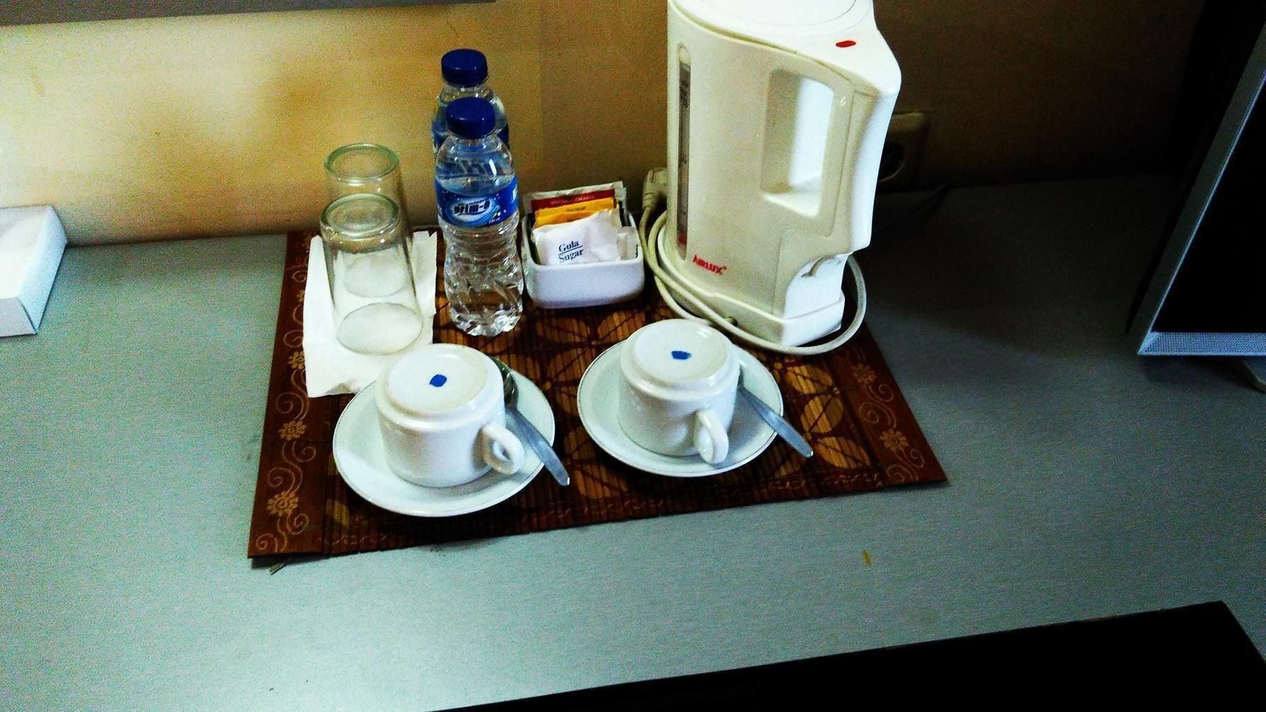 Hotel Ogh Doni Yogyakarta Bagian luar foto