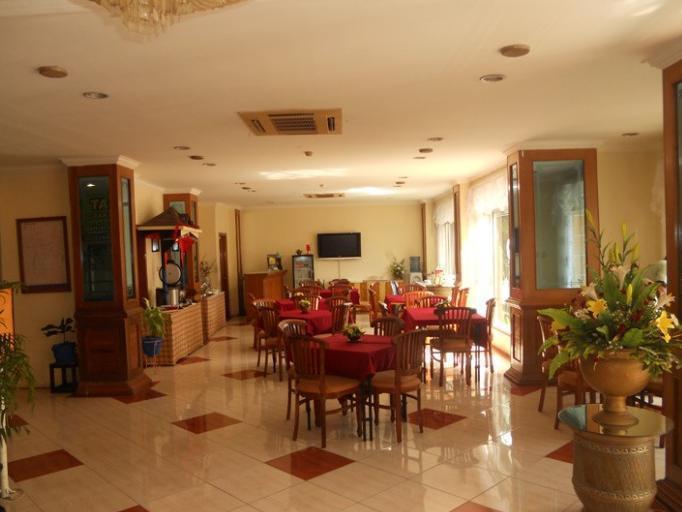 Hotel Ogh Doni Yogyakarta Bagian luar foto